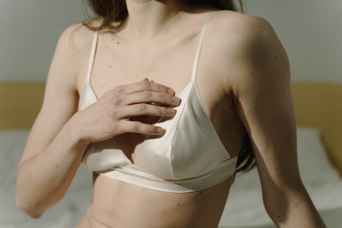 Breast augmentation consultation by Dr. Kanuri in Washington DC